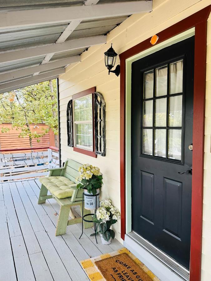 Acorn Hideaways Canton Unwind At Green Gables Suite For Up To 3 Exterior photo